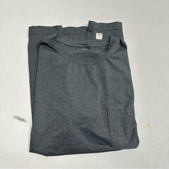 VUORI Men's Dark Gray T-Shirt SIZE SMALL ATHLETIC - Picture 5 of 6